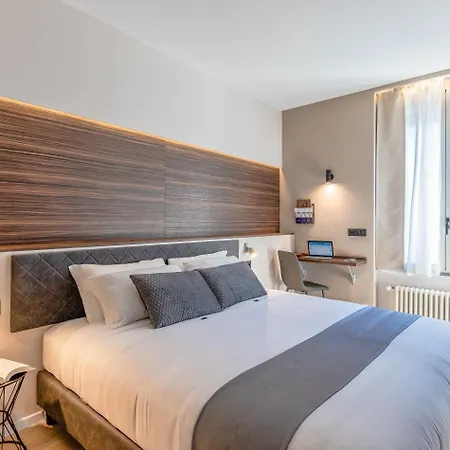 Aiello - Pensjonat 4*